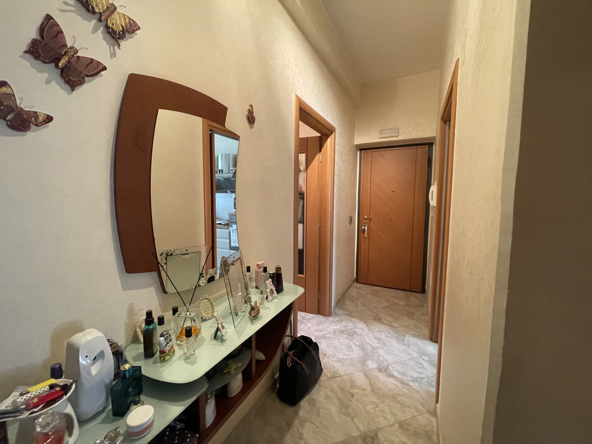 Foto 10 di 12 - Appartamento in vendita a Messina