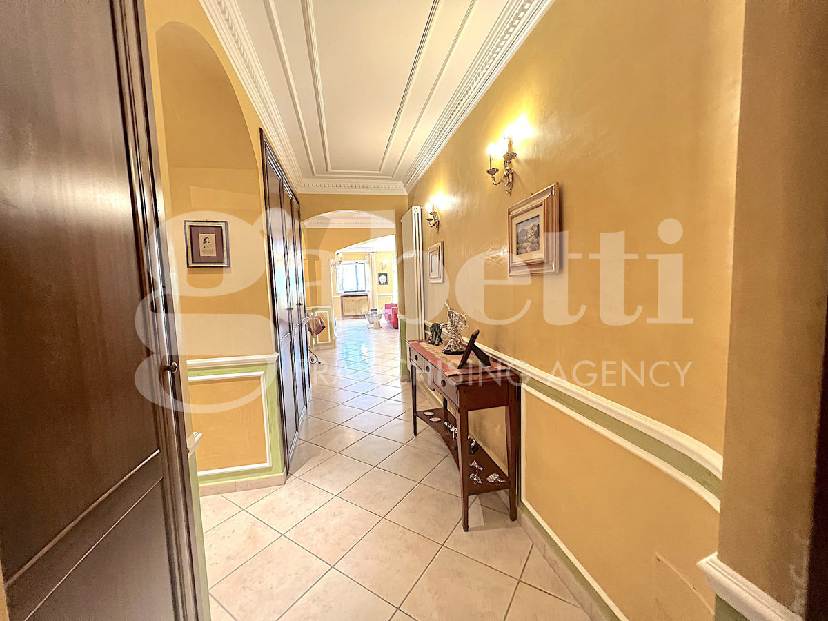 Foto 19 di 50 - Villa in vendita a Isernia