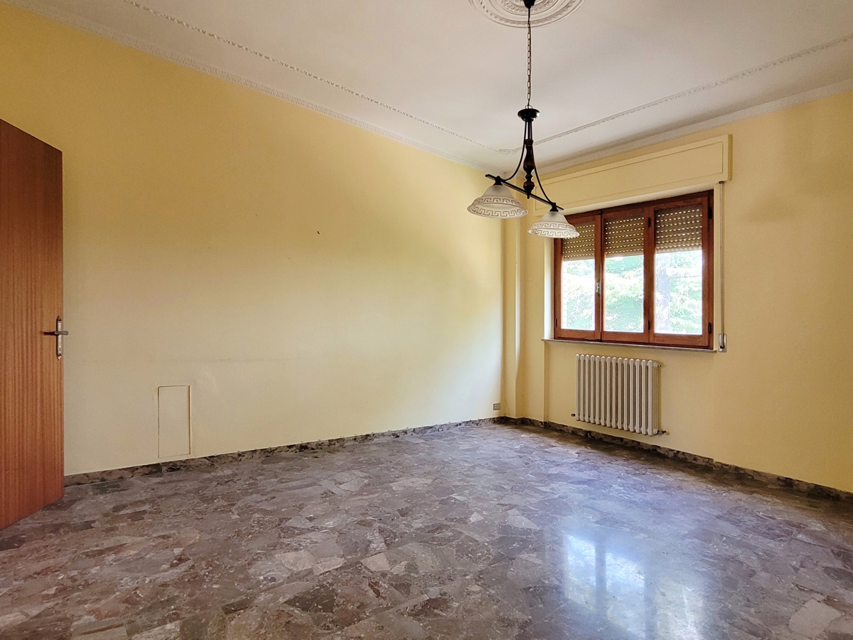 Foto 3 di 36 - Appartamento in vendita a Fermo