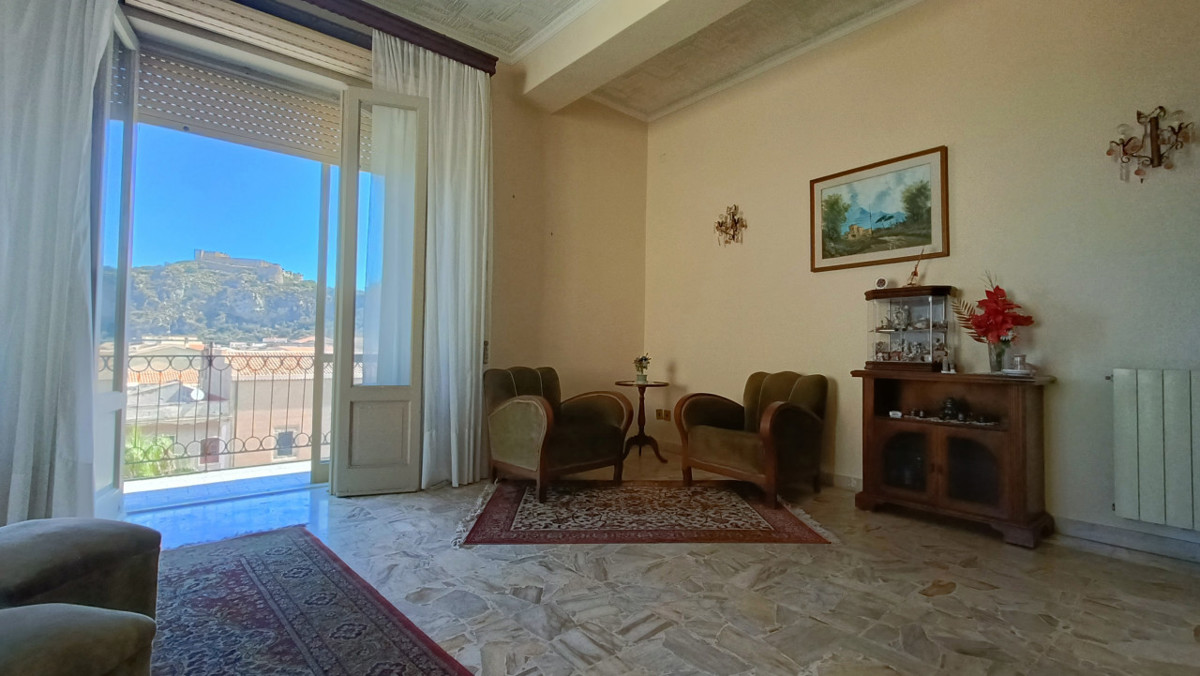 Foto 7 di 43 - Appartamento in vendita a Milazzo