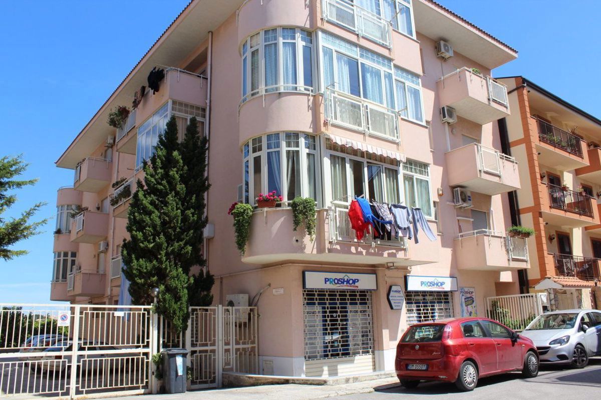 Foto 15 di 46 - Appartamento in vendita a Ficarazzi