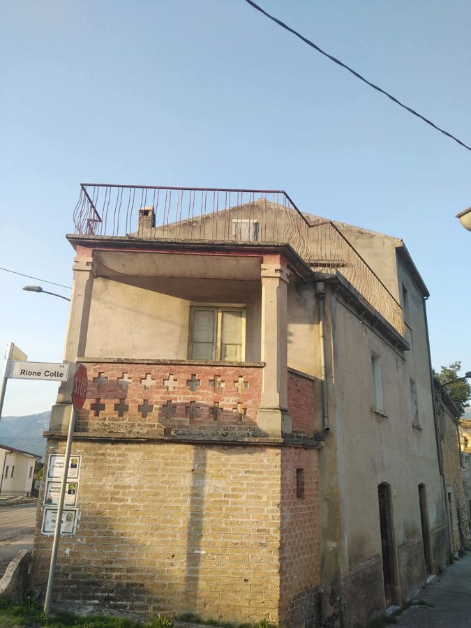 Foto 3 di 19 - Casa indipendente in vendita a Prezza