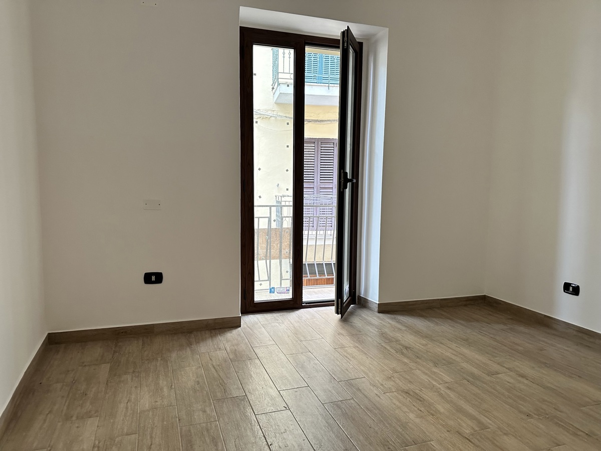 Foto 10 di 14 - Appartamento in vendita a Castelforte