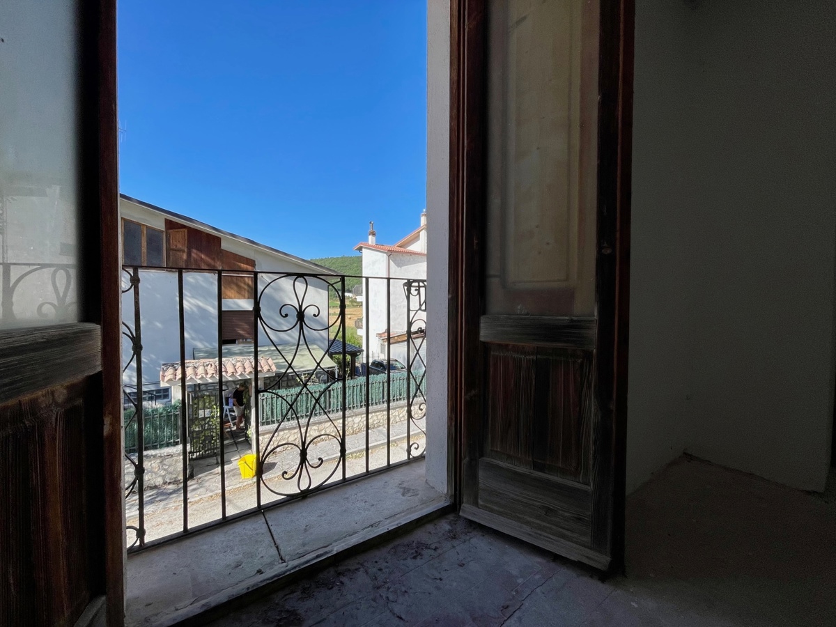 Foto 11 di 16 - Casa indipendente in vendita a Prata d'Ansidonia