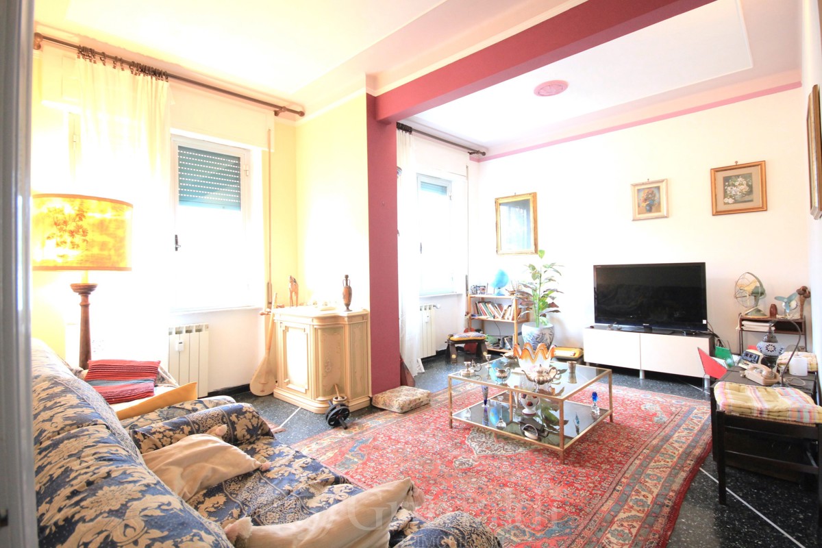 Foto 3 di 14 - Appartamento in vendita a Genova