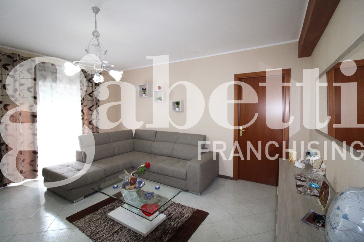 Foto 3 di 21 - Appartamento in vendita a Catania