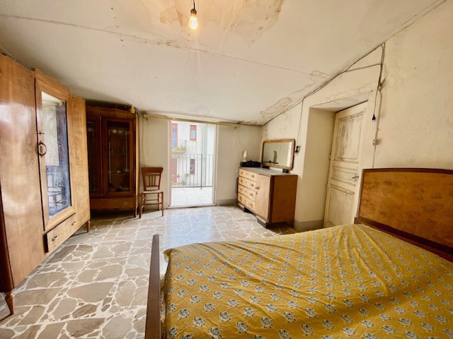 Foto 16 di 29 - Casa indipendente in vendita a Montalbano Elicona