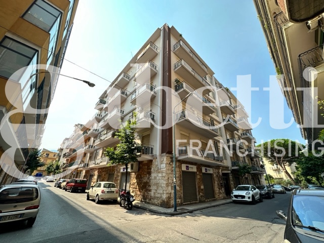 Foto 1 di 21 - Appartamento in vendita a Barcellona Pozzo di Gotto