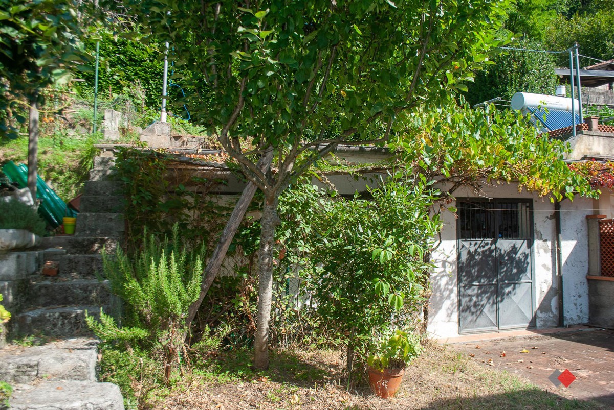 Foto 37 di 39 - Villa a schiera in vendita a Castelnuovo Garfagnana