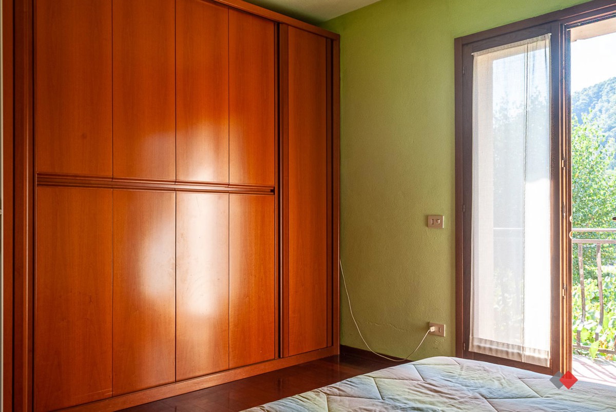 Foto 15 di 39 - Villa a schiera in vendita a Castelnuovo Garfagnana