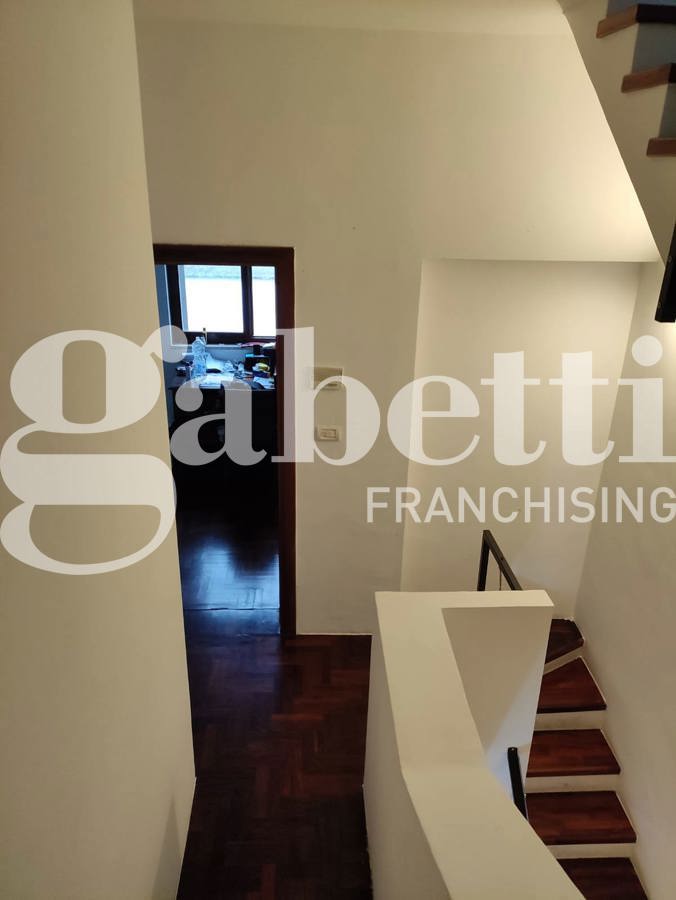 Foto 12 di 17 - Casa indipendente in vendita a Brindisi