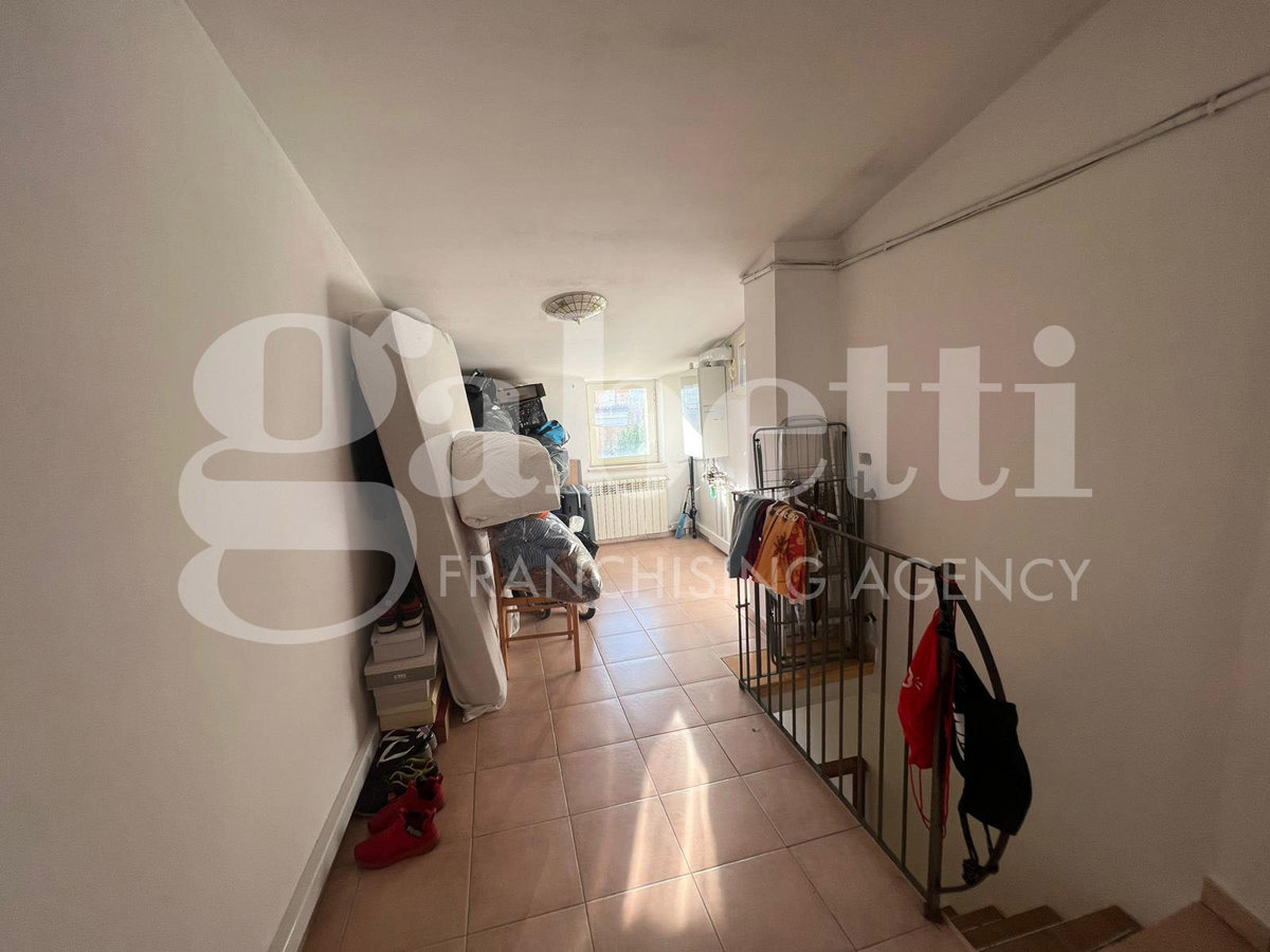 Foto 14 di 20 - Appartamento in vendita a Isernia