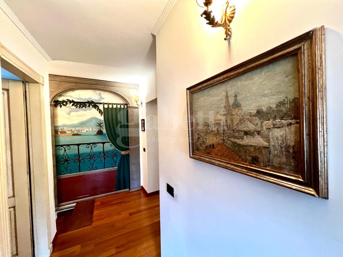 Foto 31 di 45 - Appartamento in vendita a Pozzuoli