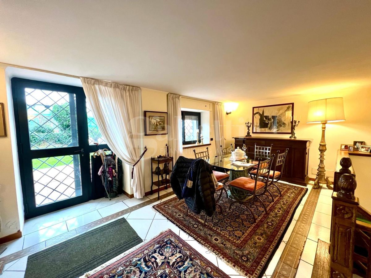 Foto 9 di 45 - Appartamento in vendita a Pozzuoli