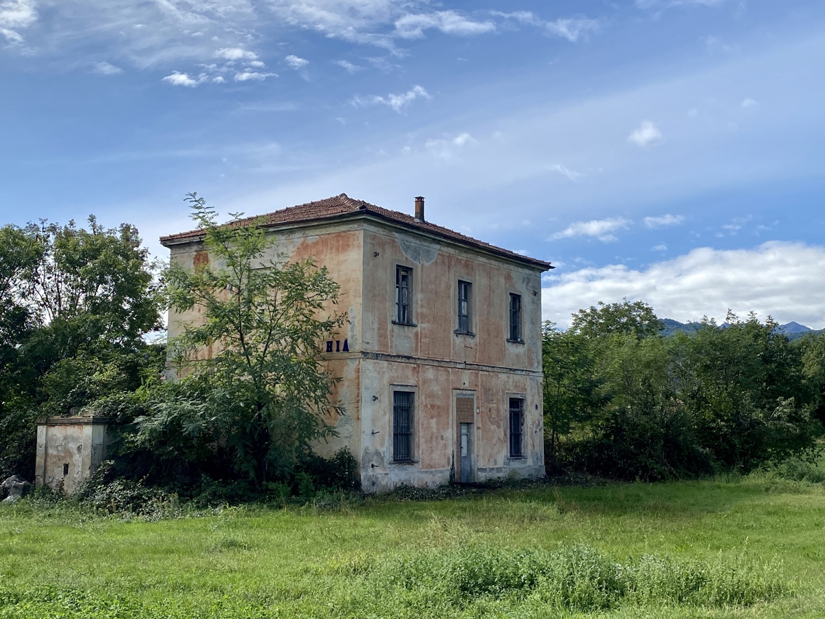 Casa indipendente in vendita a Dronero (CN)