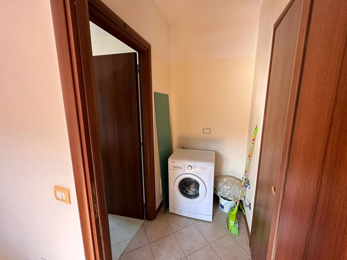 Foto 9 di 12 - Appartamento in vendita a Deruta