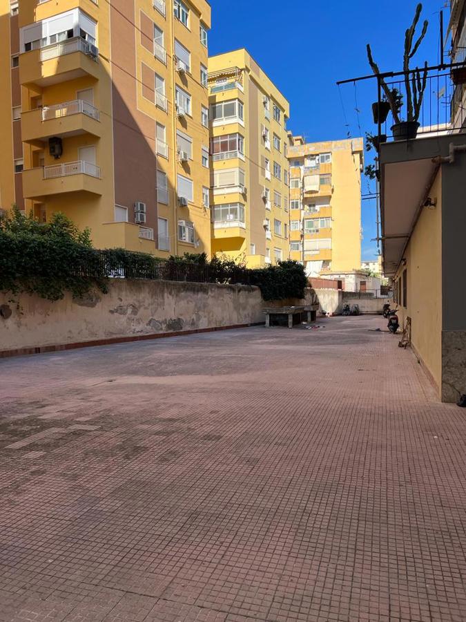 Foto 25 di 28 - Appartamento in vendita a Palermo