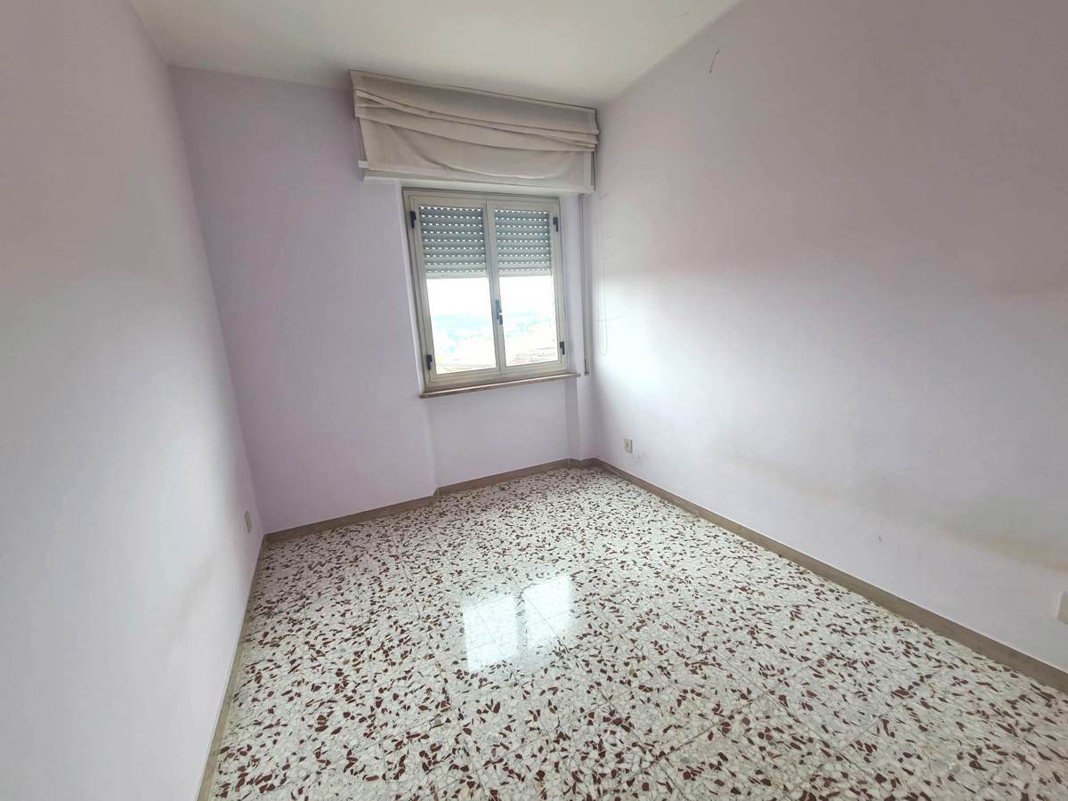 Foto 9 di 12 - Appartamento in vendita a Perugia