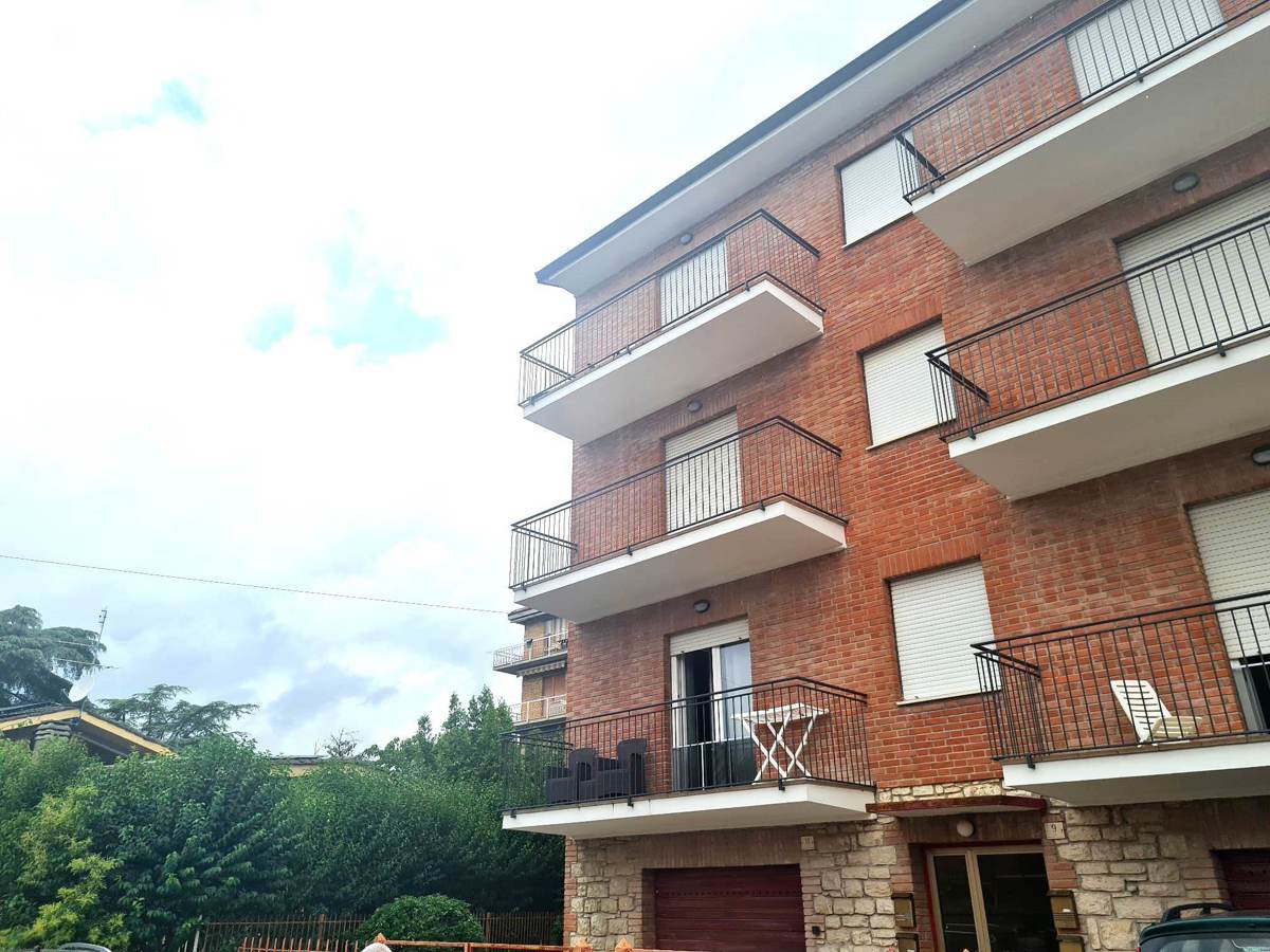 Foto 1 di 12 - Appartamento in vendita a Perugia