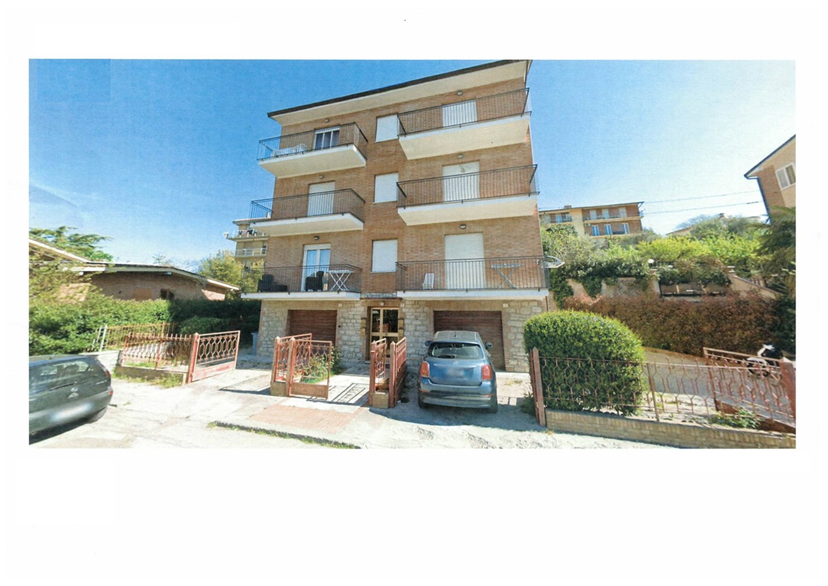 Foto 4 di 12 - Appartamento in vendita a Perugia