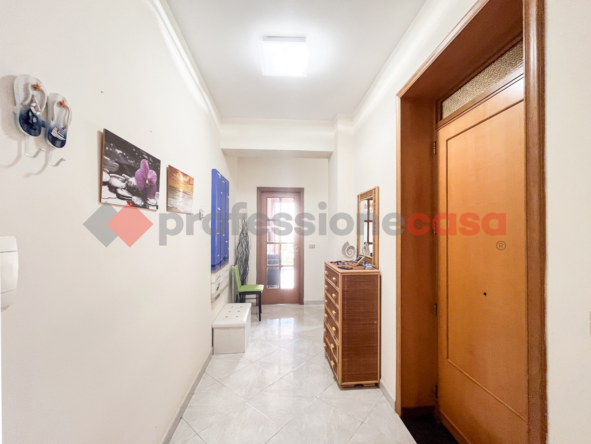 Foto 2 di 34 - Appartamento in affitto a Milazzo