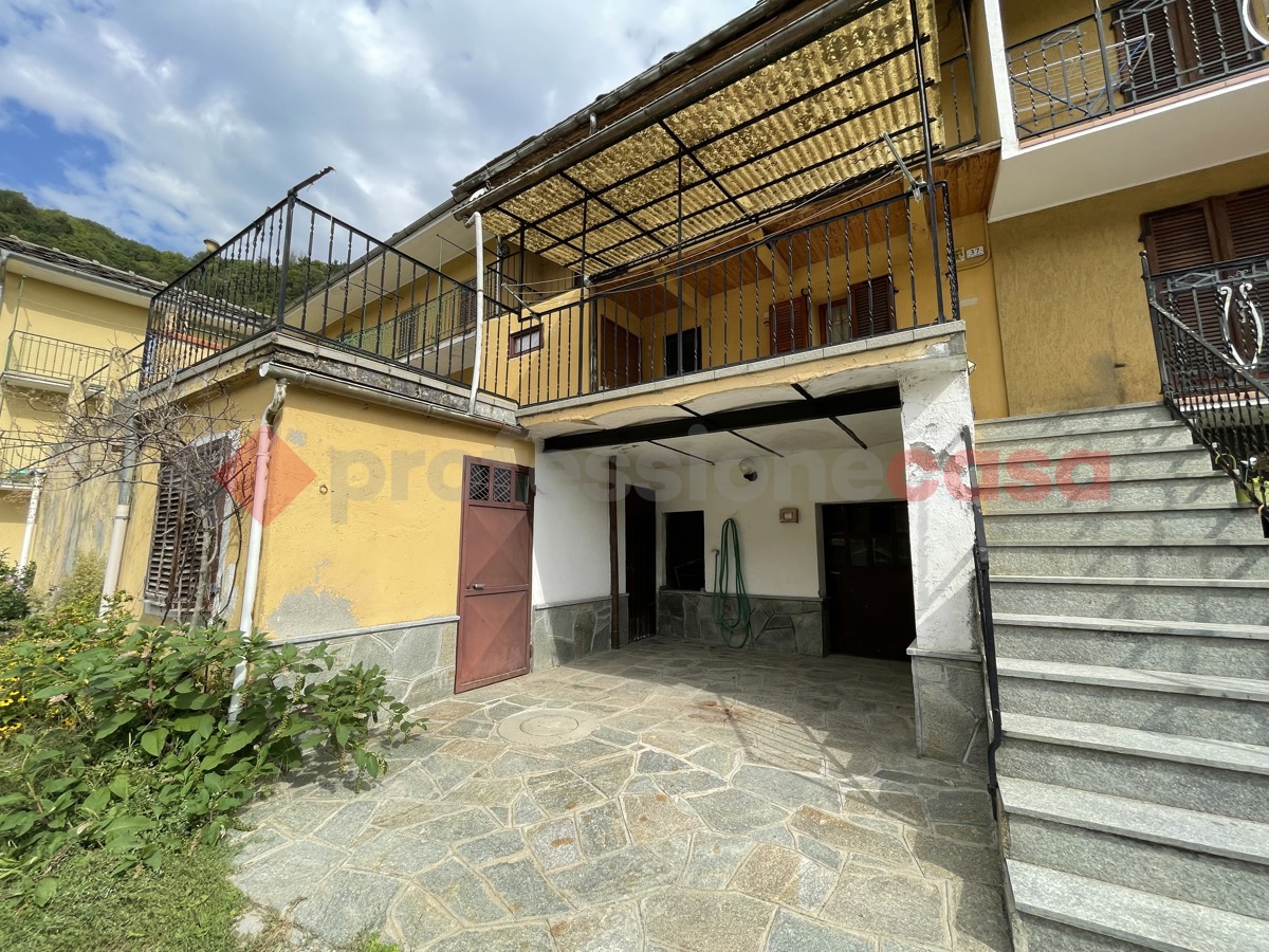Foto 2 di 29 - Casa indipendente in vendita a San Germano Chisone