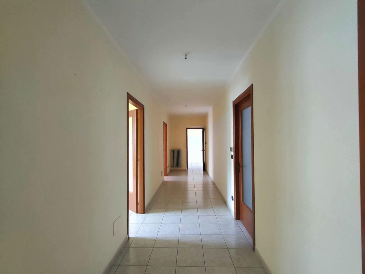 Foto 45 di 50 - Appartamento in vendita a Piscina