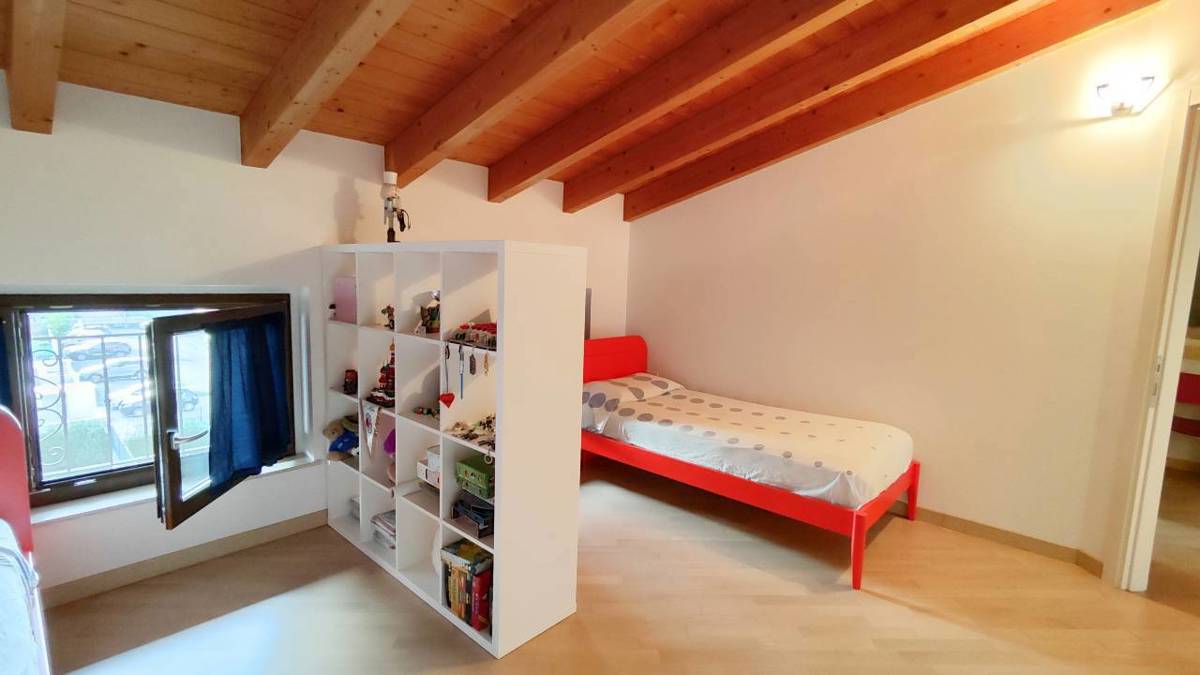 Foto 12 di 23 - Appartamento in vendita a Piacenza