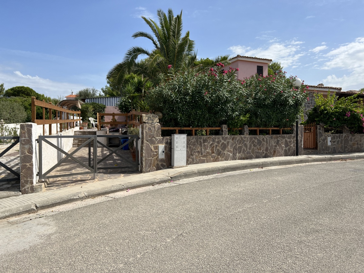 Casa indipendente in vendita a Calasetta (CI)