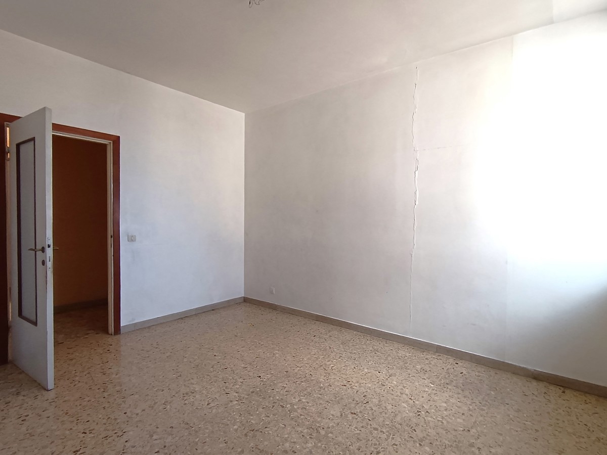 Foto 22 di 37 - Appartamento in vendita a Carrara