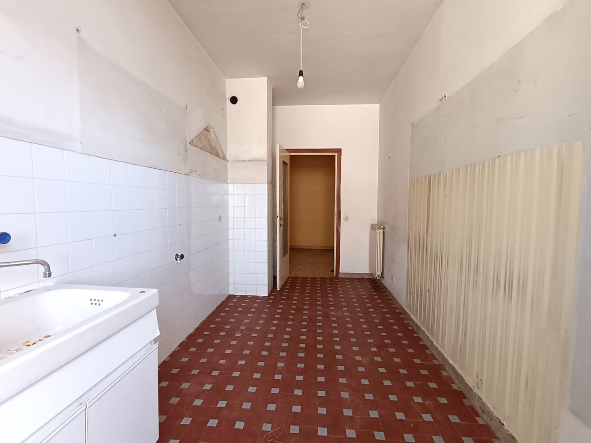 Foto 13 di 37 - Appartamento in vendita a Carrara