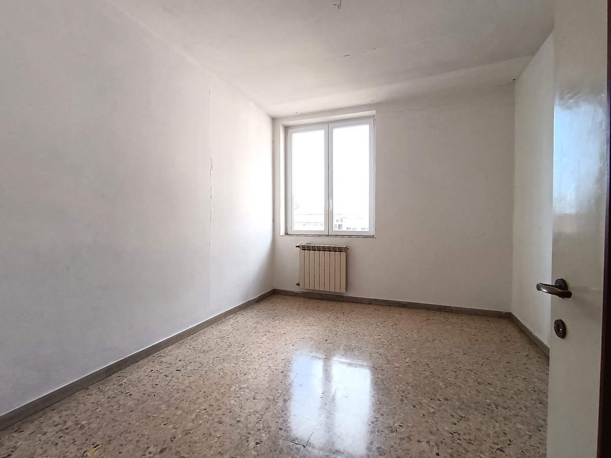 Foto 27 di 37 - Appartamento in vendita a Carrara