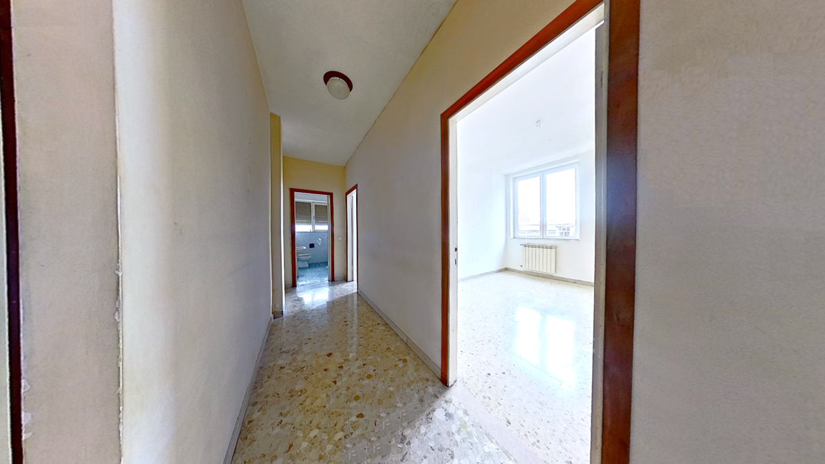 Foto 33 di 37 - Appartamento in vendita a Carrara