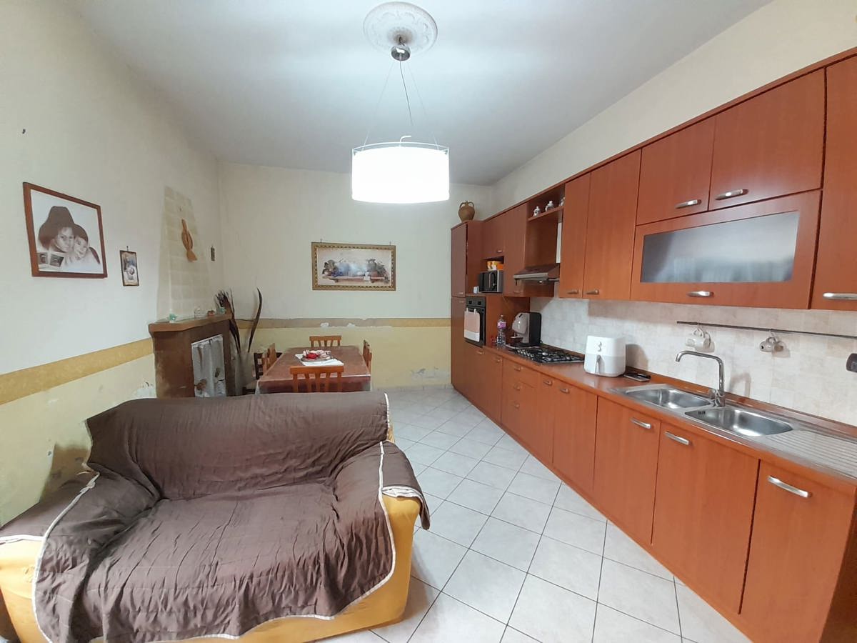 Foto 5 di 10 - Appartamento in vendita a Caivano