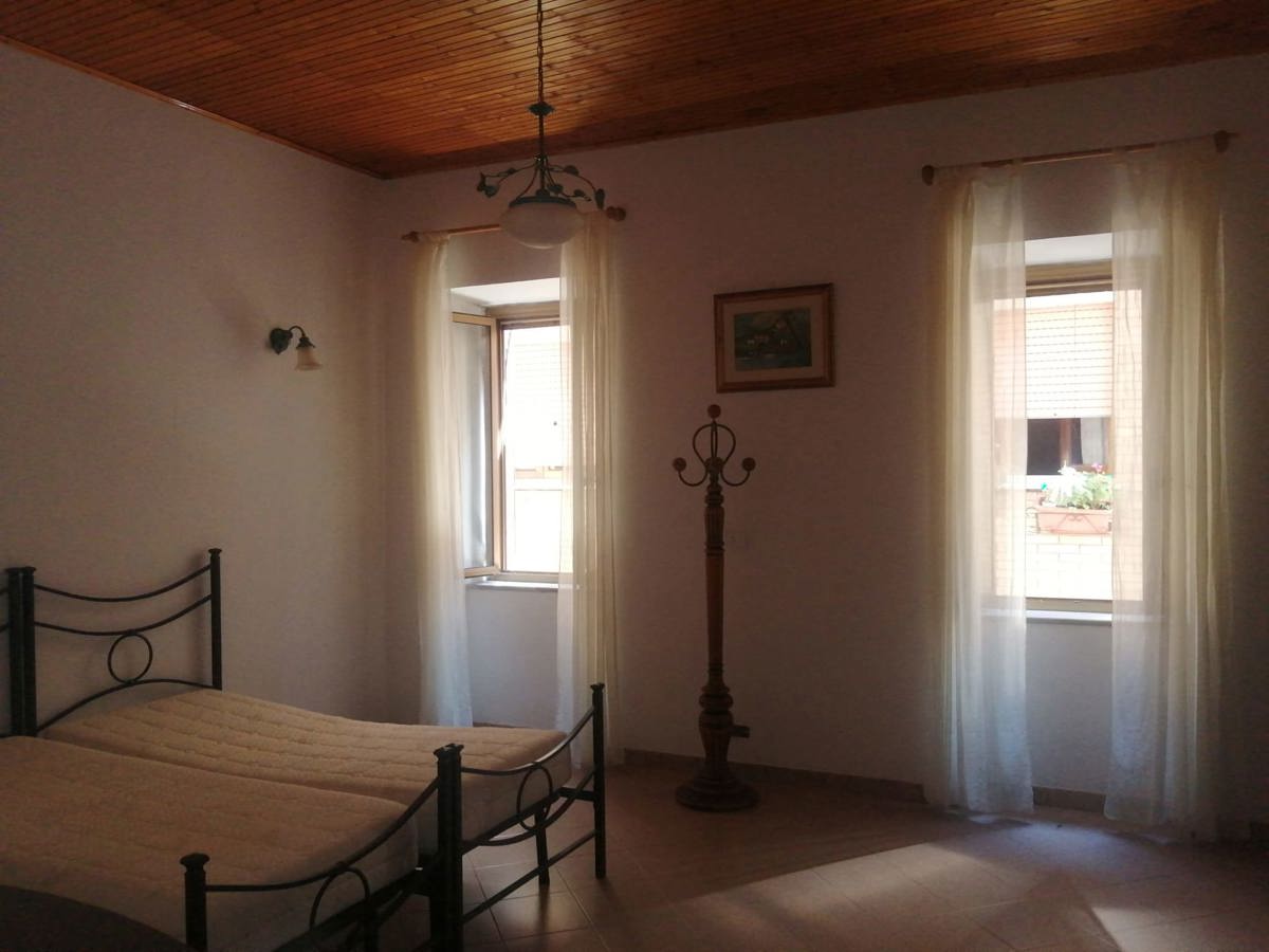 Foto 2 di 16 - Appartamento in vendita a Sezze