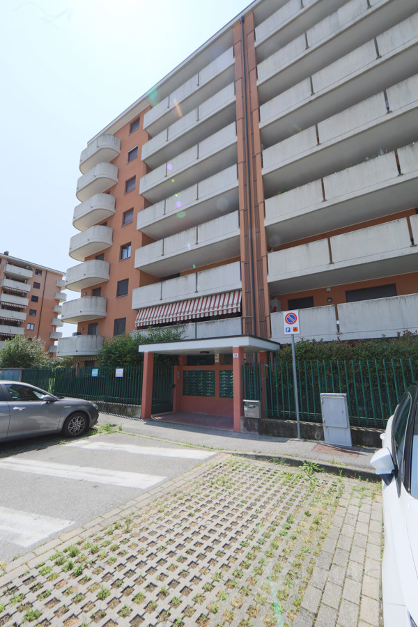 Foto 4 di 20 - Appartamento in vendita a Busto Arsizio