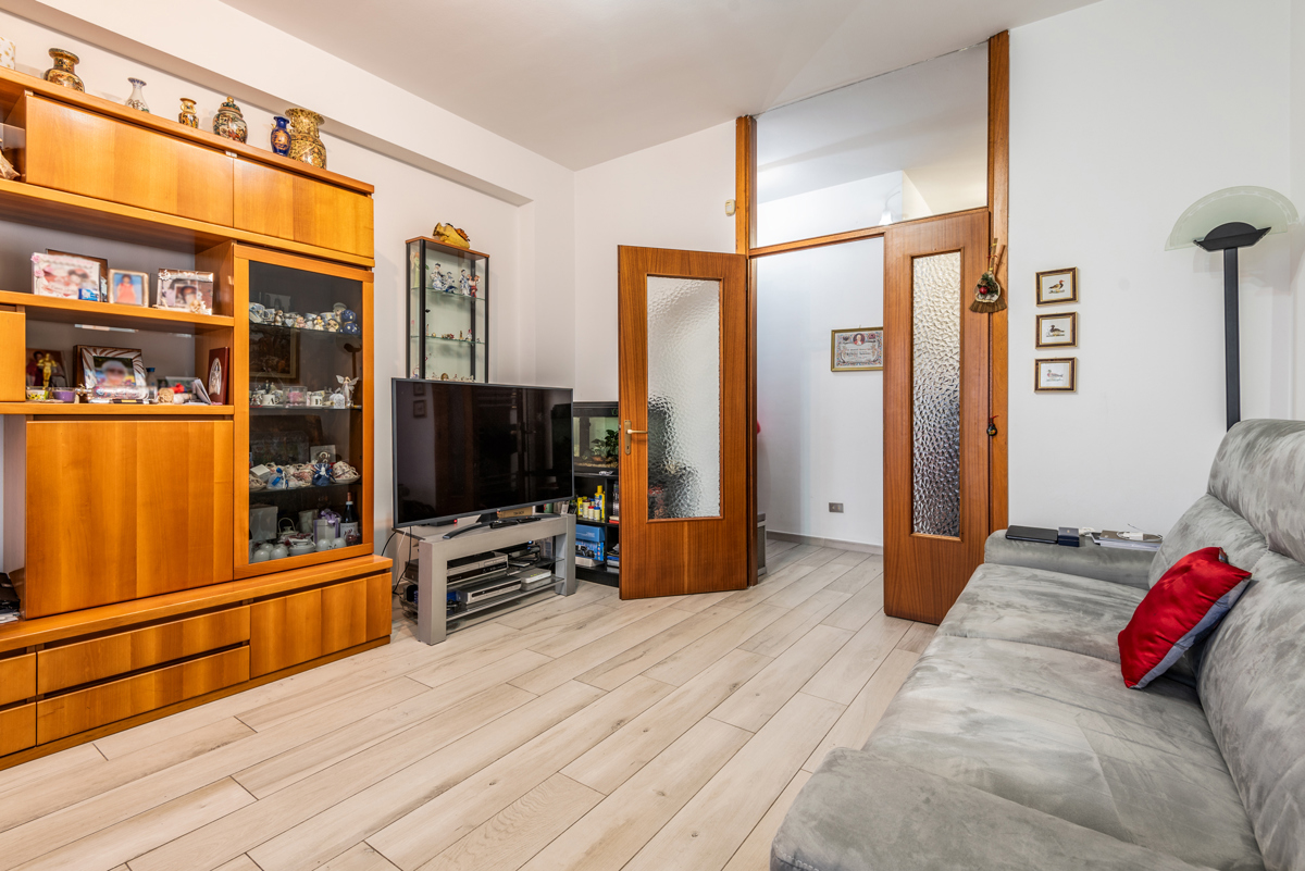Foto 2 di 13 - Appartamento in vendita a Settimo Milanese