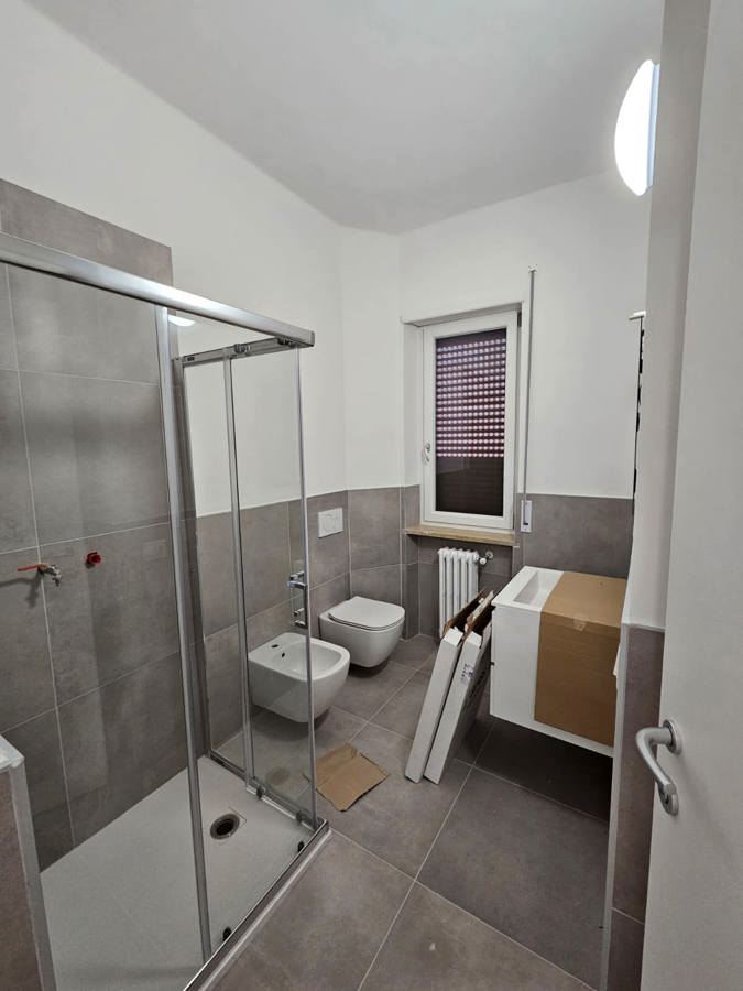 Foto 9 di 9 - Appartamento in affitto a Verona