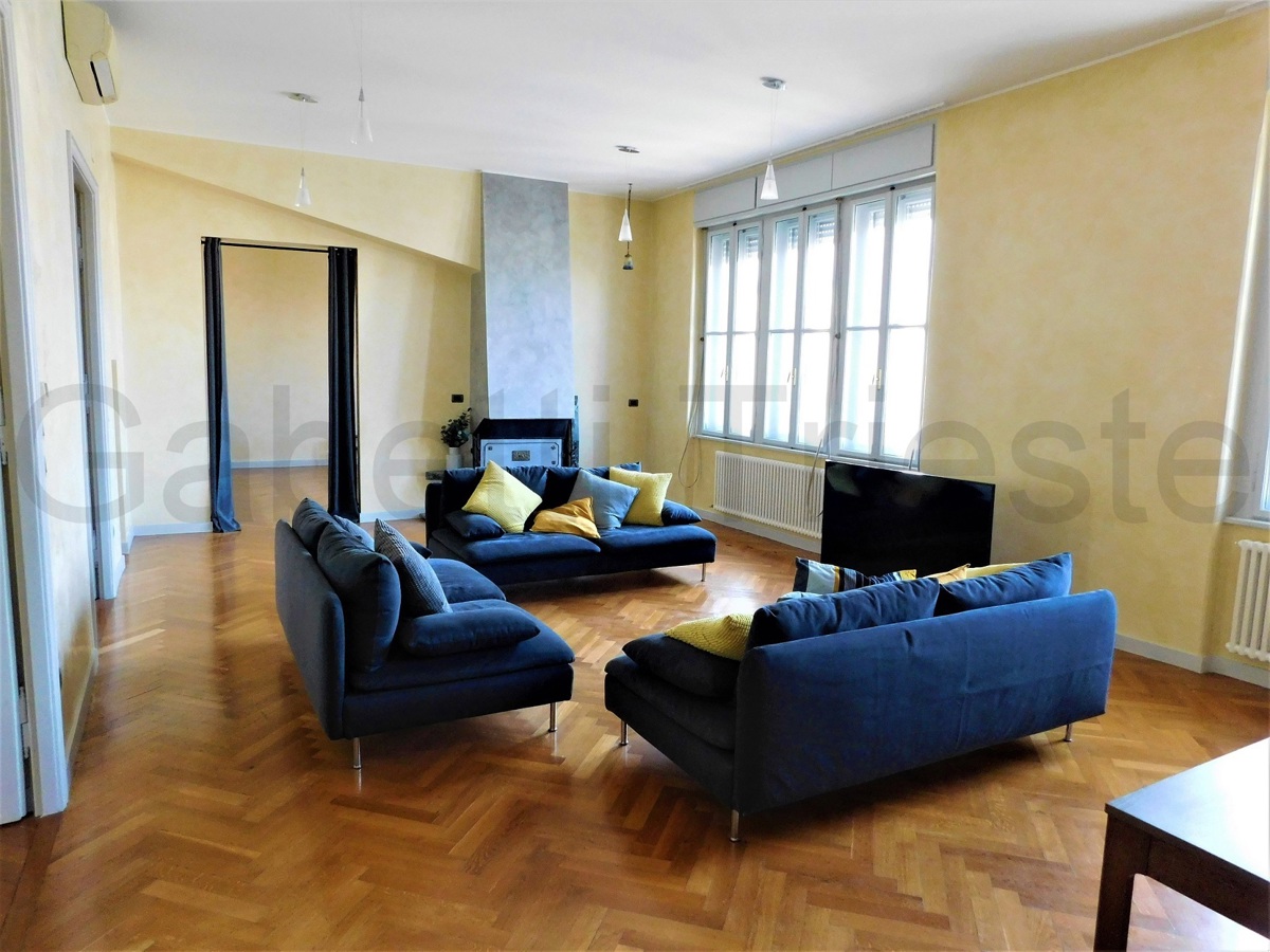 Foto 7 di 20 - Appartamento in vendita a Trieste