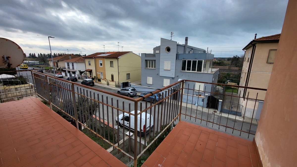 Foto 9 di 37 - Villa a schiera in vendita a Cecina