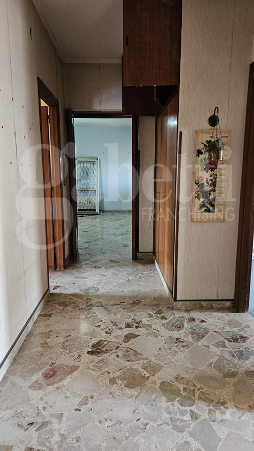 Foto 2 di 29 - Appartamento in vendita a Palermo