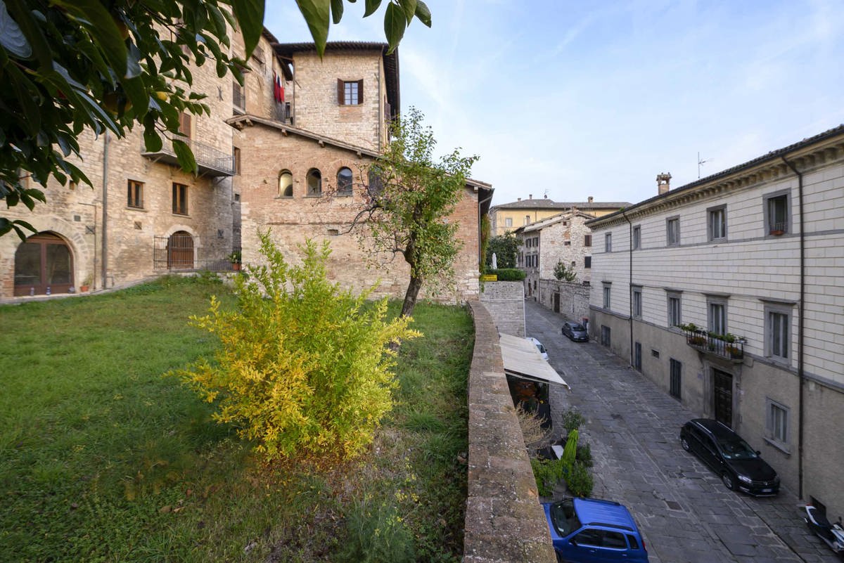 Foto 31 di 35 - Appartamento in vendita a Gubbio