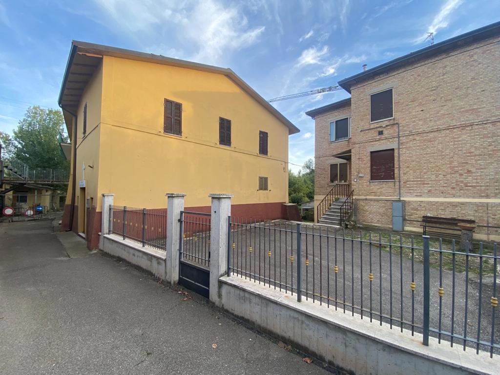 Foto 3 di 12 - Villa a schiera in vendita a Bastia Umbra