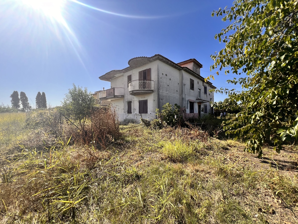 Foto 28 di 52 - Casa indipendente in vendita a Pontecagnano Faiano