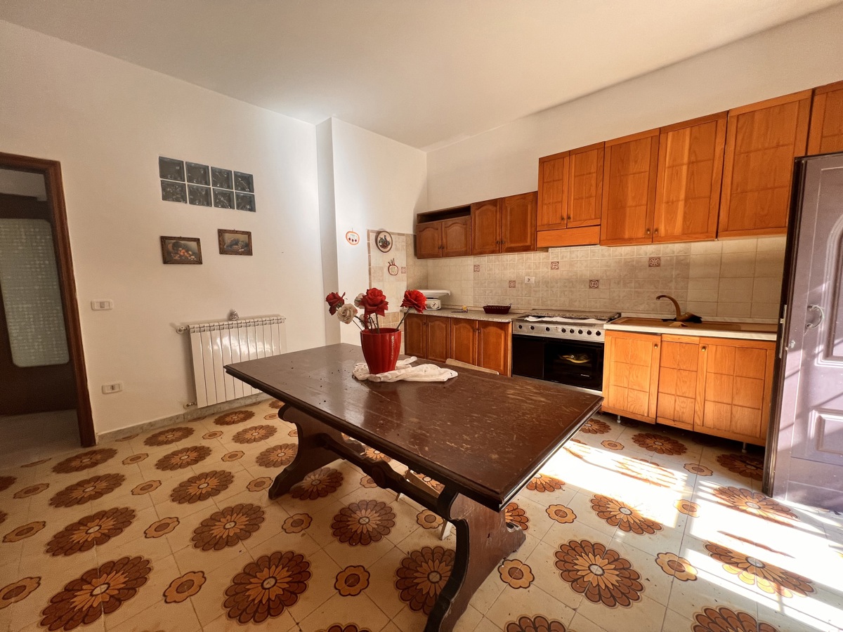 Foto 5 di 52 - Casa indipendente in vendita a Pontecagnano Faiano