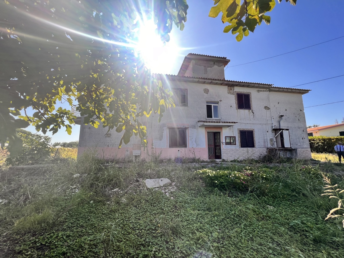 Foto 23 di 52 - Casa indipendente in vendita a Pontecagnano Faiano