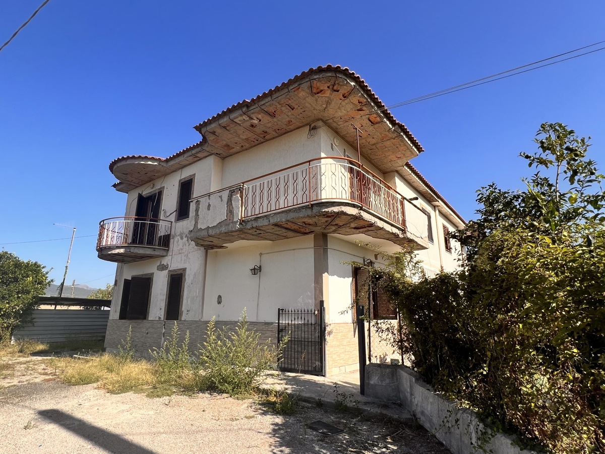 Foto 14 di 52 - Casa indipendente in vendita a Pontecagnano Faiano