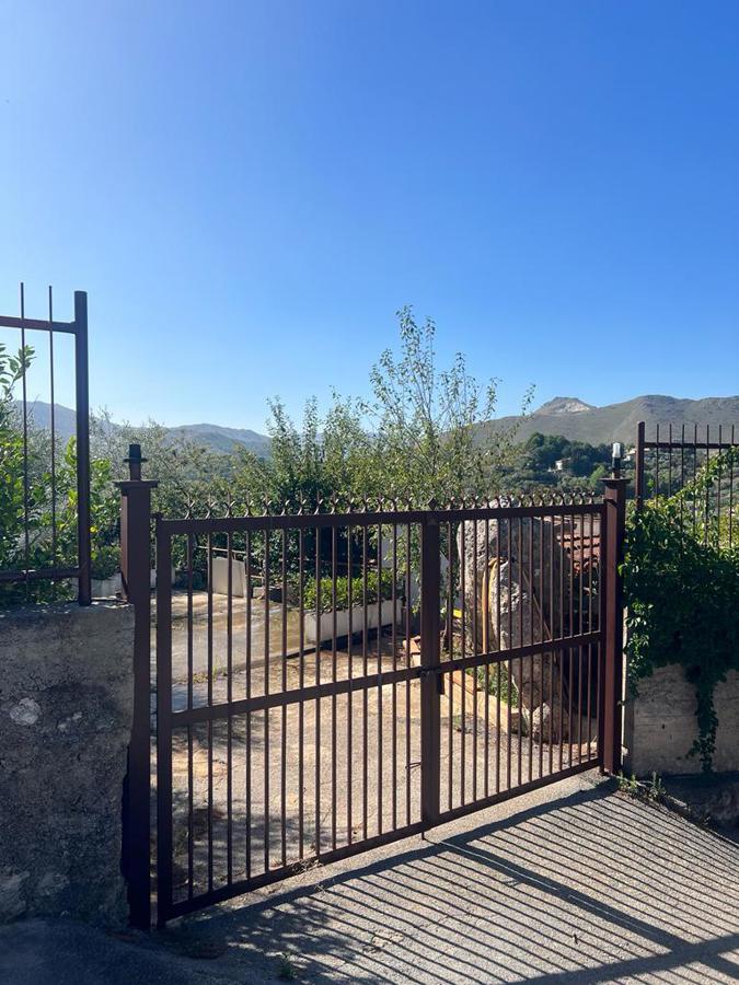Foto 4 di 50 - Villa in vendita a Belmonte Mezzagno