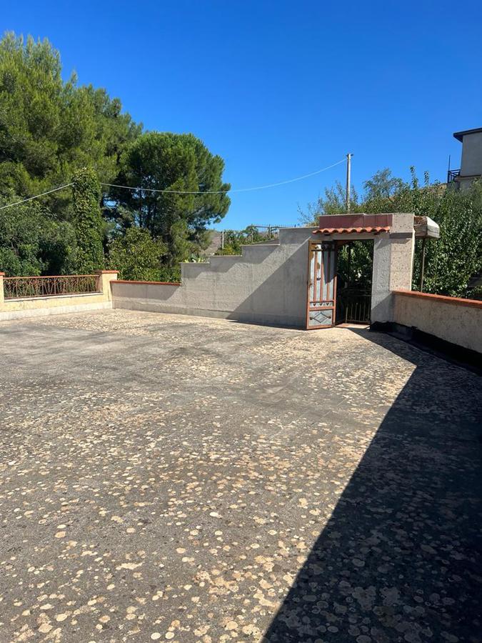 Foto 14 di 50 - Villa in vendita a Belmonte Mezzagno
