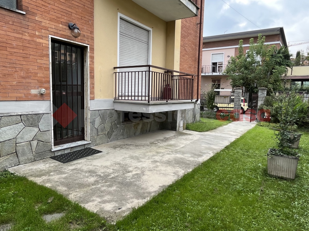 Foto 3 di 14 - Appartamento in vendita a Pinerolo